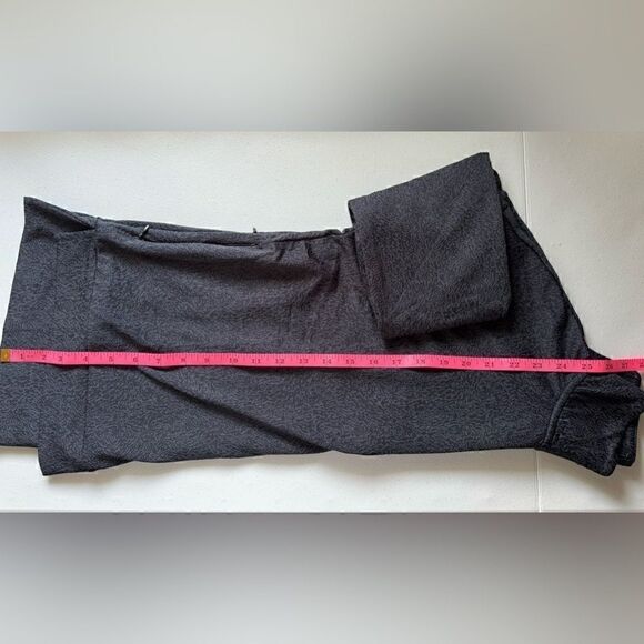 MONDETTA NWT black cold gear 1/4 zip long sleeve top - Picture 10 of 10